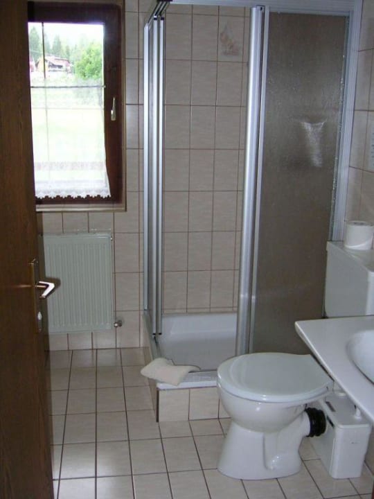 Badezimmeransicht Pension Berghof Garni