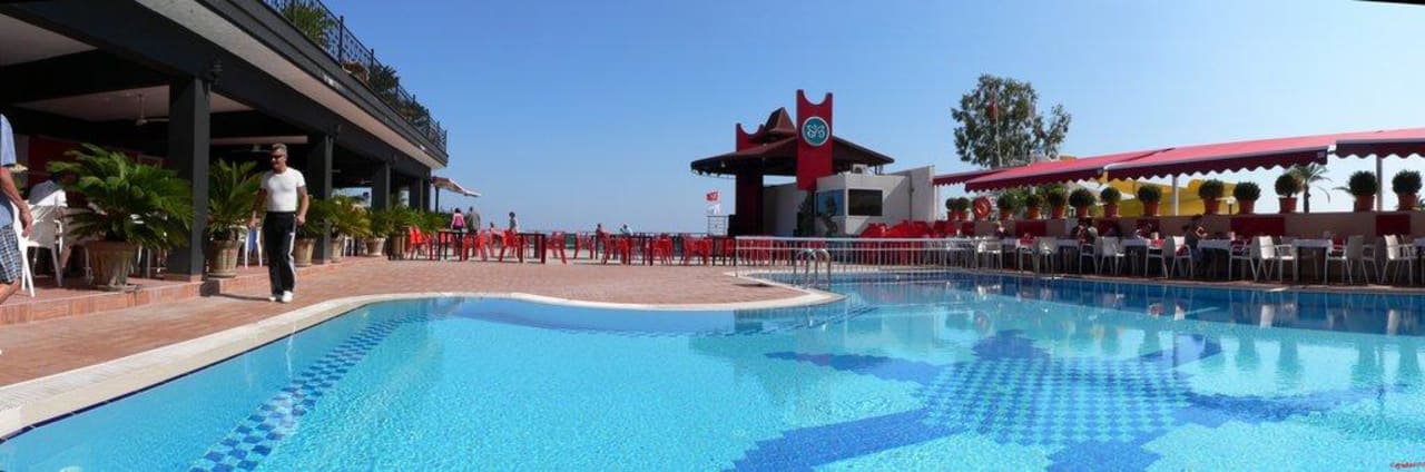 Pool  Aleria Belport Beach Hotel