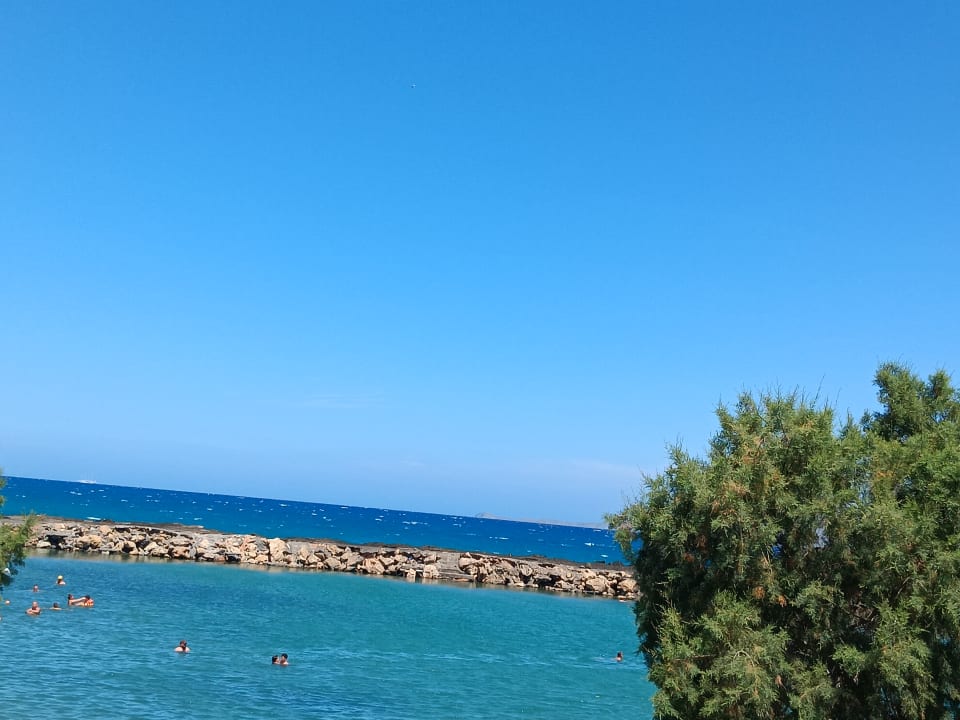 Strand Hotel Aphrodite Beach Club