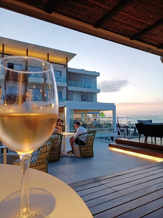 Strand Enorme Ammos Beach Resort