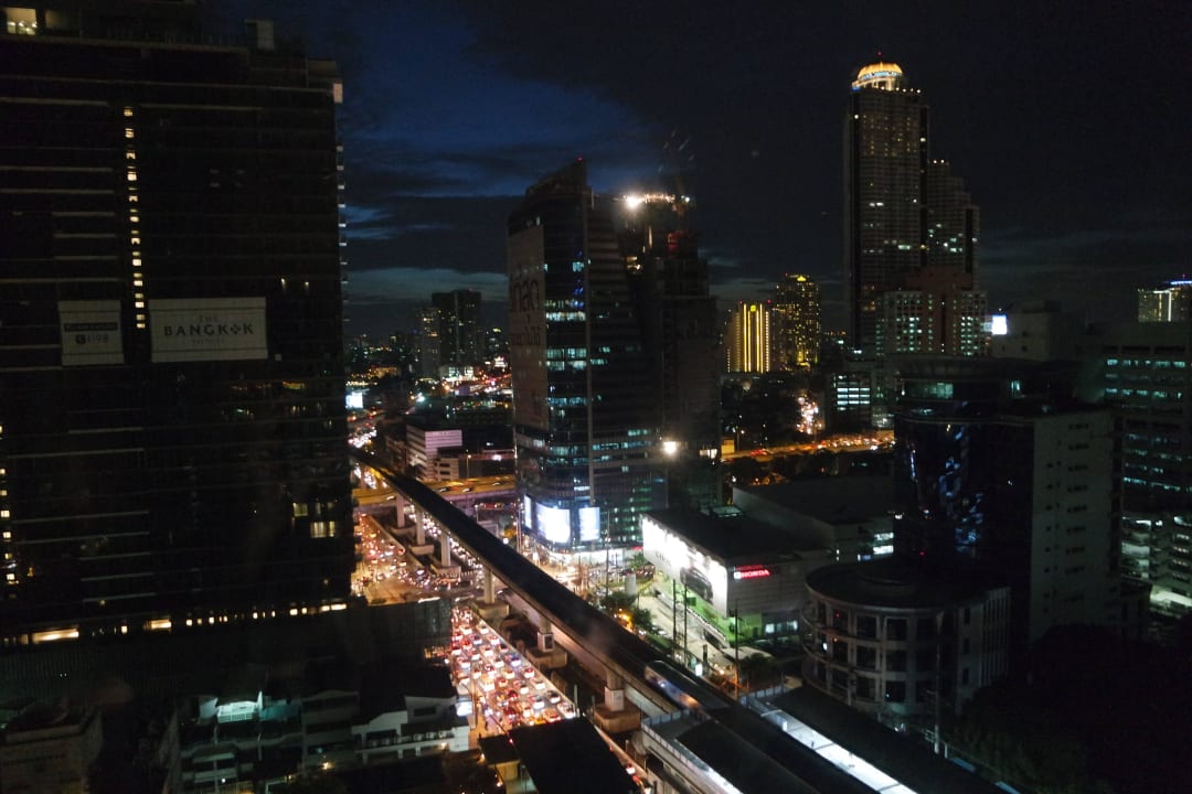 17. Stock Eastin Grand Hotel Sathorn