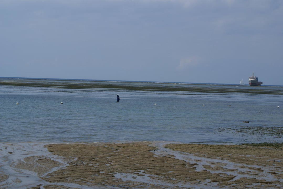 Strandimpression Puri Santrian