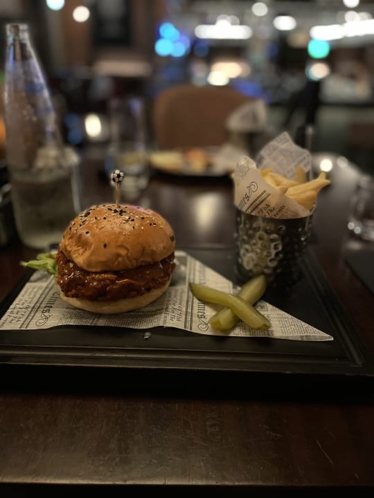 Gastro Saadiyat Rotana Resort &  Villas