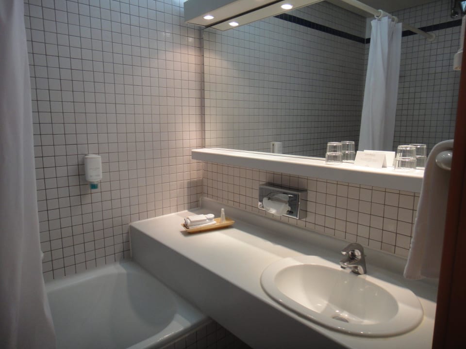 Bad Steigenberger Conti Hansa