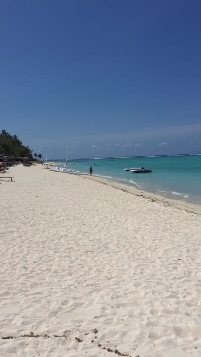 Hotelstrand Crystals Beach Resort Belle Mare, a member of Radisson Individuals