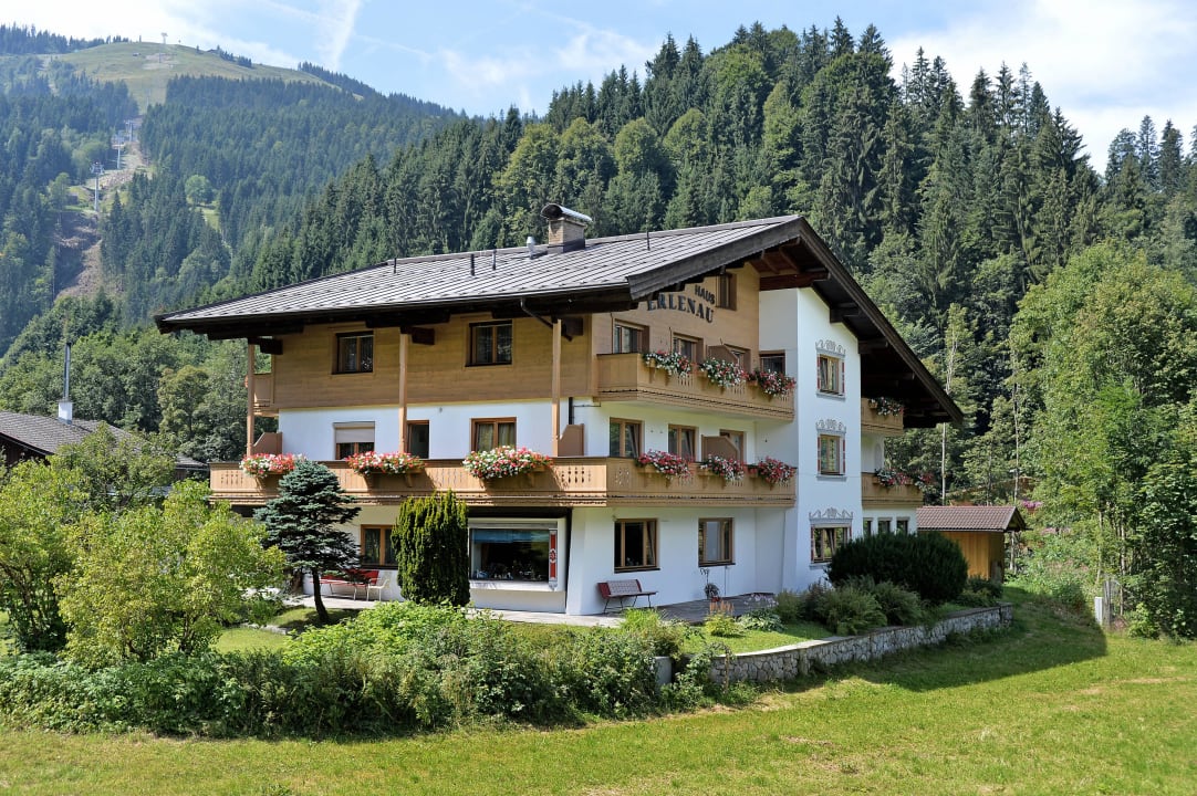 Haus Sommer03 Pension Erlenau