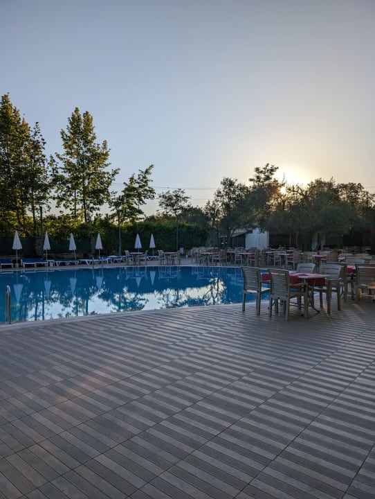 Pool Dosi Hotel