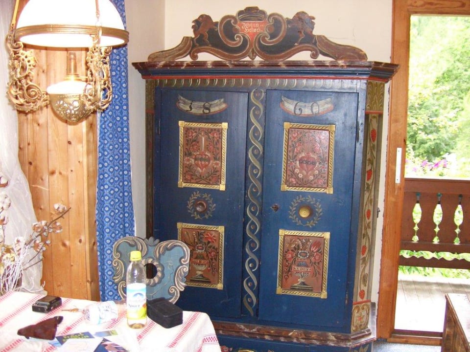 Schrank Pension Resch