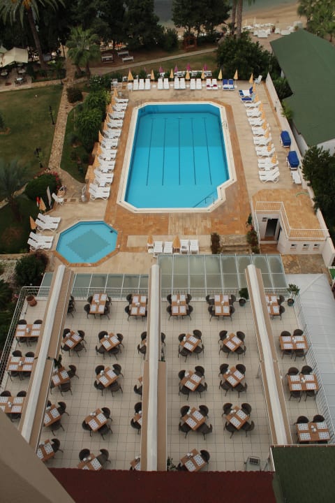Restaurant Terrasse mit Blick auf Pool und Meer Incekum Su Hotel