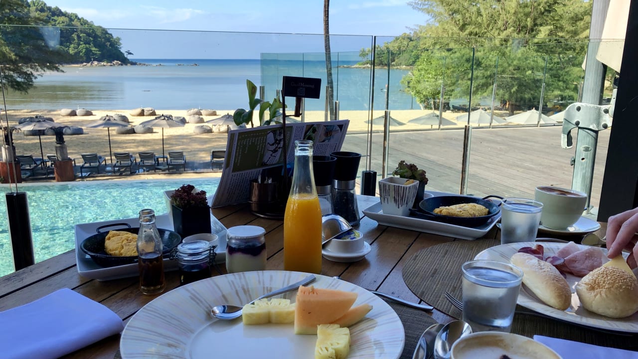 Gastro Anantara Layan Phuket Resort