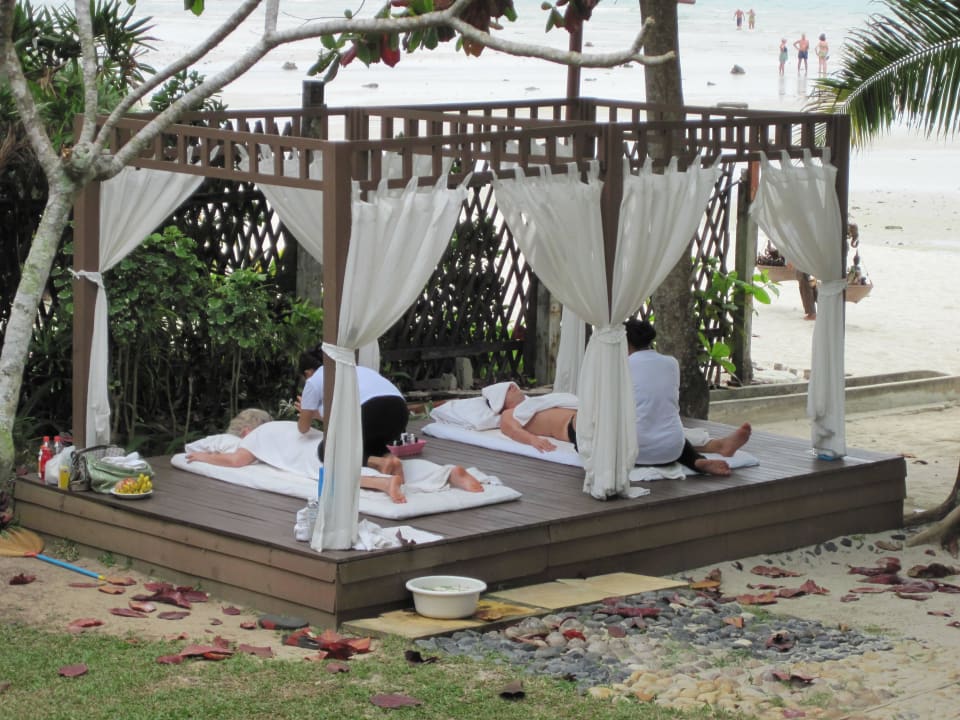 Massage am Strand Barali Beach Resort Koh Chang