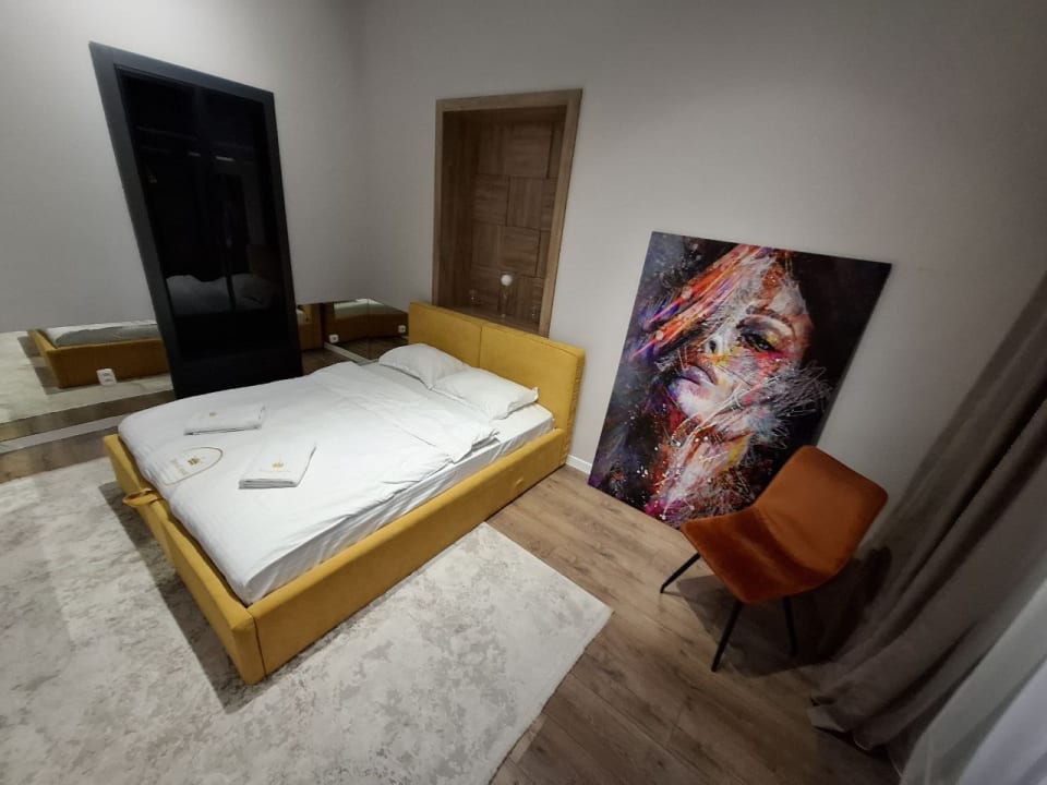 Zimmer Royal Apartment on Franka 28