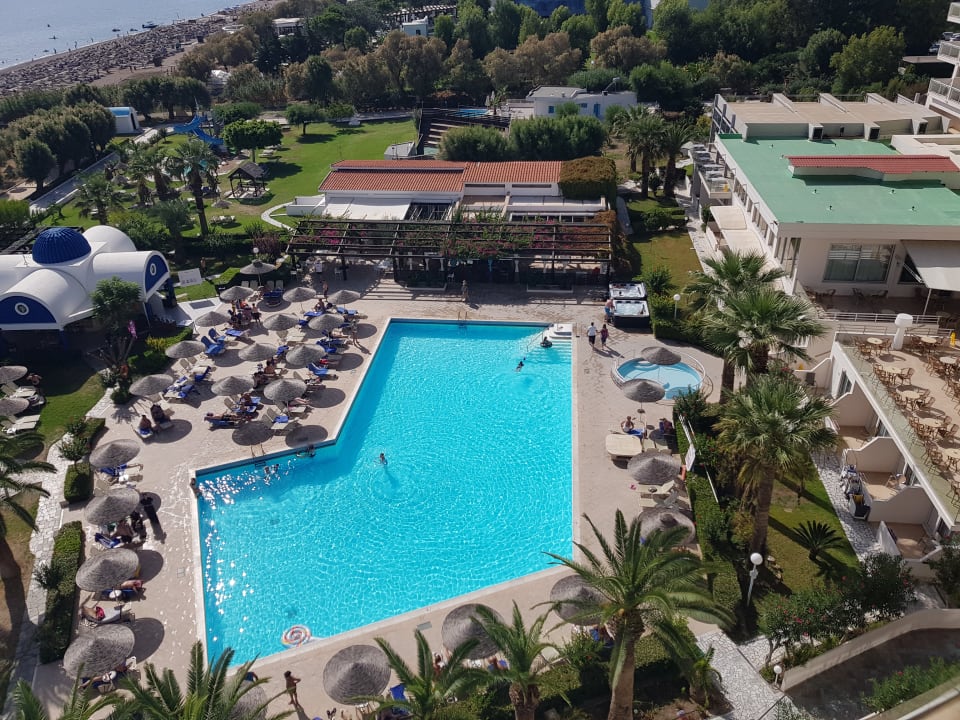 Pool Pegasos Deluxe Beach Hotel