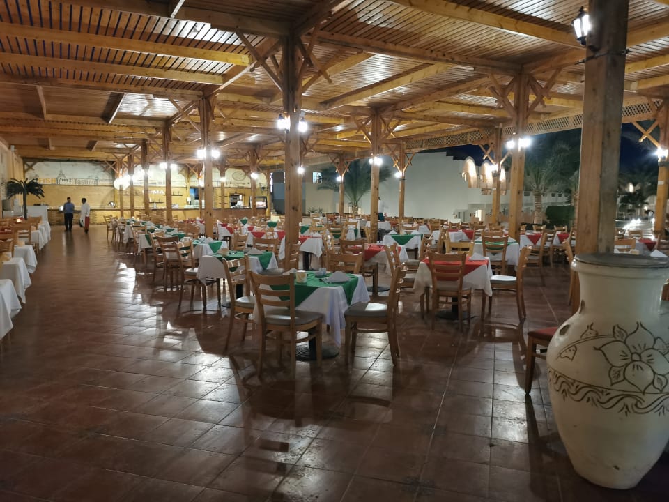 Gastro Three Corners Sea Beach Resort