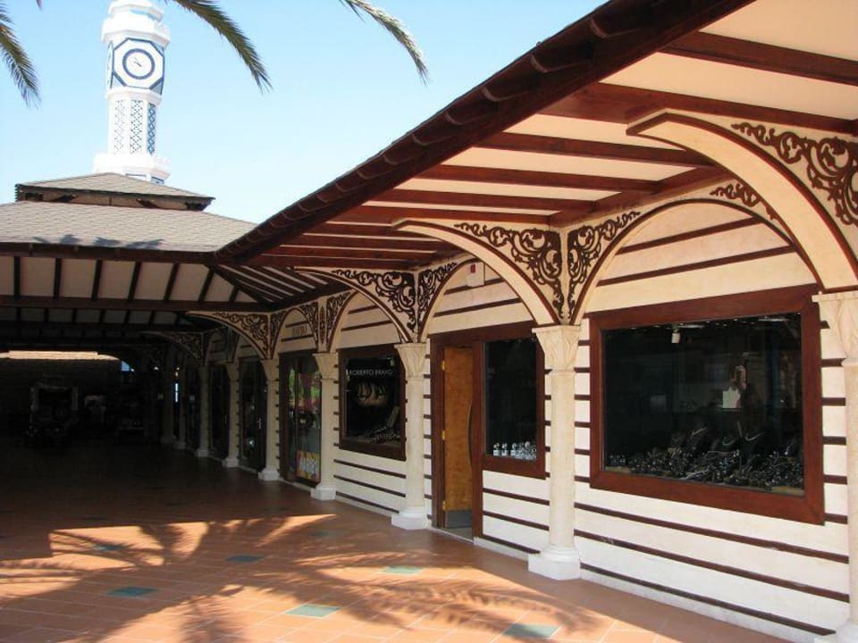 Einkaufsmöglichkeit Ali Bey Club