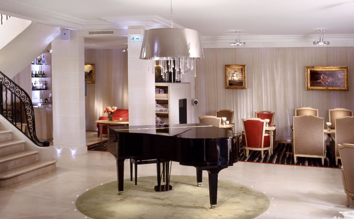 HALL DE L'HOTEL Hotel de Banville