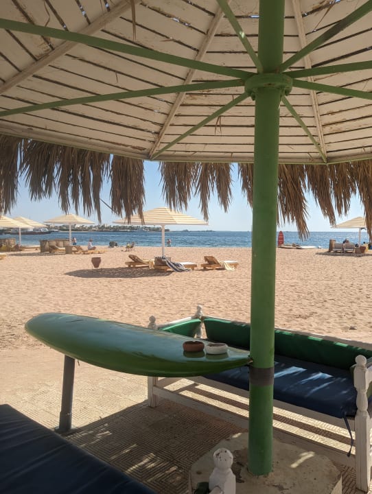 Strand Menaville Safaga