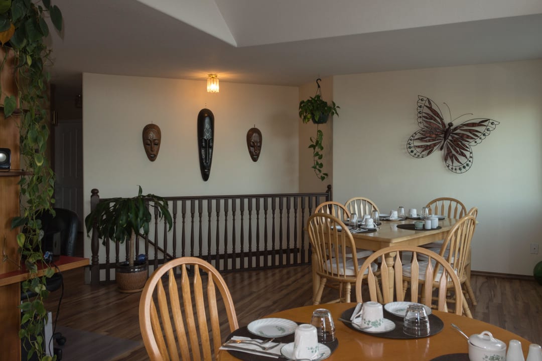 Frühstücksbereich Adventure Tofino B&B