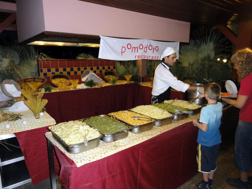 Buffet Thema Italien Club Grand Side