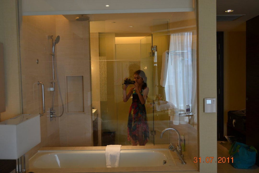 Blick ins Badezimmer Sheraton Nha Trang Hotel & Spa