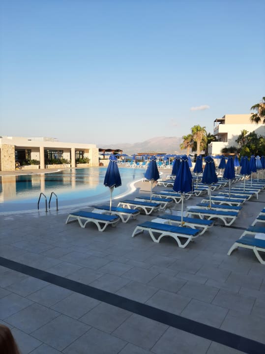 Pool Grand Hotel Holiday Resort