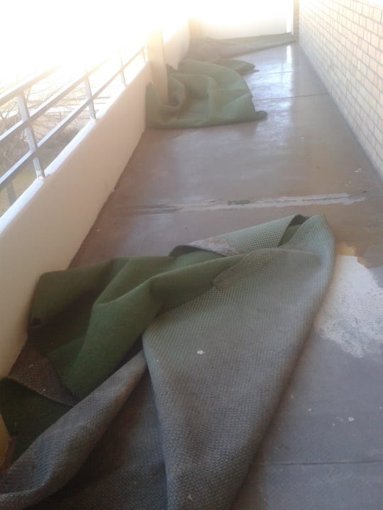 Bild Nummer 2 zu unserem Eingang Ferienwohnungen Ferienpark Weissenhäuser Strand