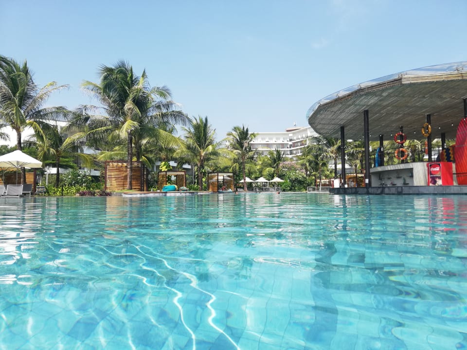 Pool SOL by Meliá Phu Quoc