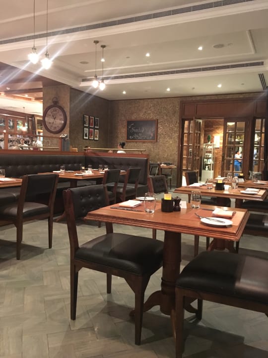 Gastro DoubleTree by Hilton Resort & Spa Marjan Island