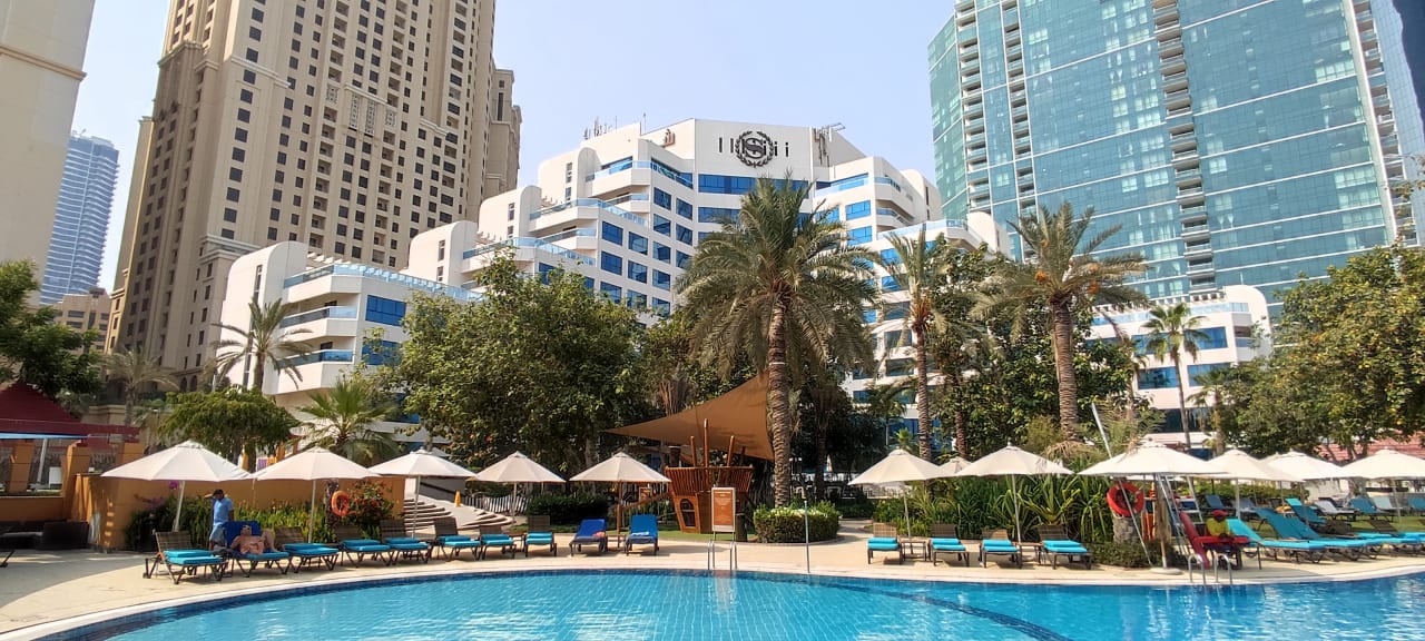 Außenansicht Sheraton Jumeirah Beach Resort