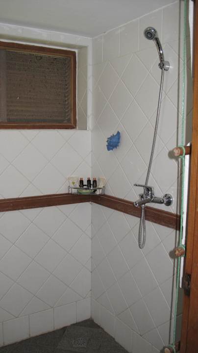 Dusche Hotel Aureum Palace Resort