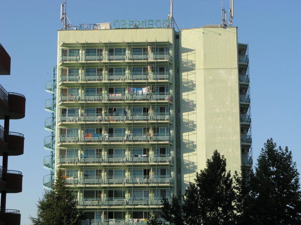 Südansicht des Hotels Hotel Svejest/Sveshest