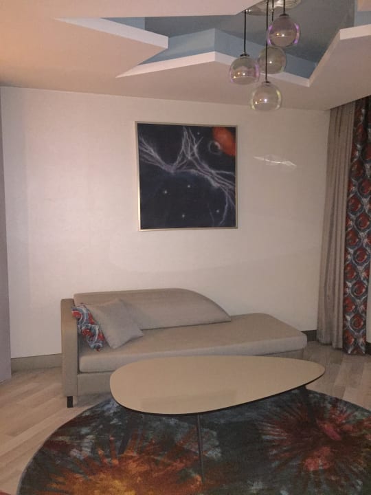 Zimmer Royal Seginus