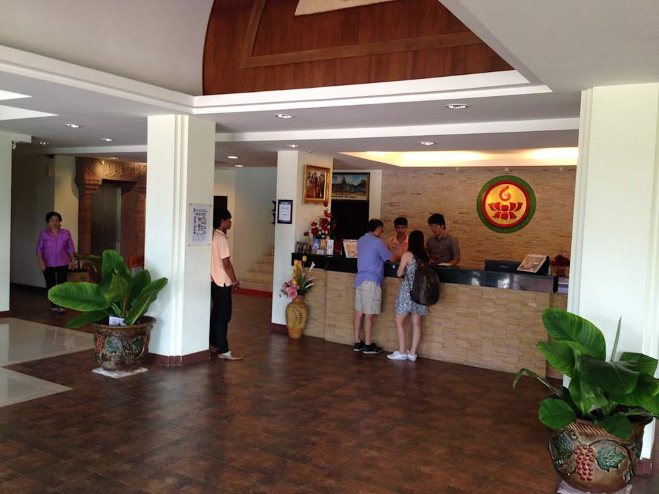 Rezeption Hotel Phanomrungpuri