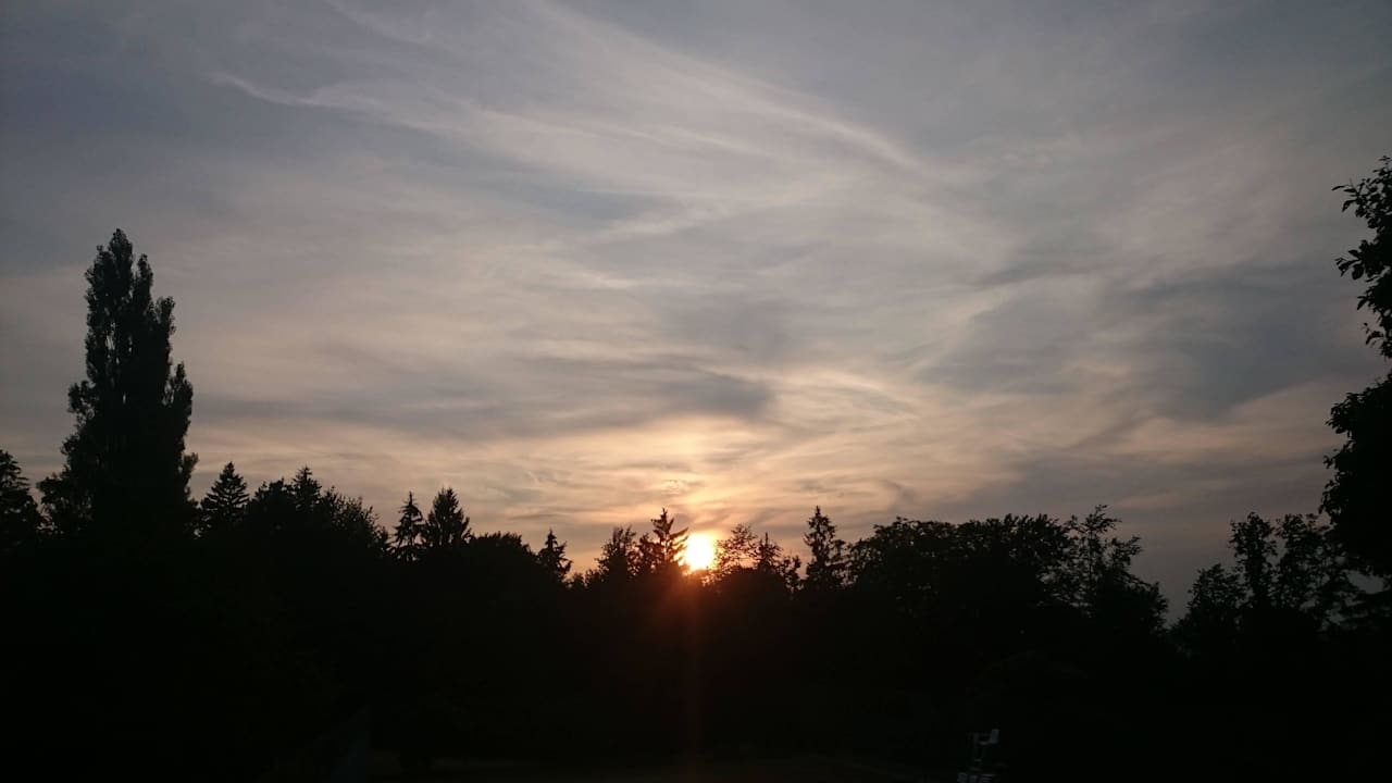 Romantischer Sonnenuntergang Pension Weingut Rebenhof Moarhäuser