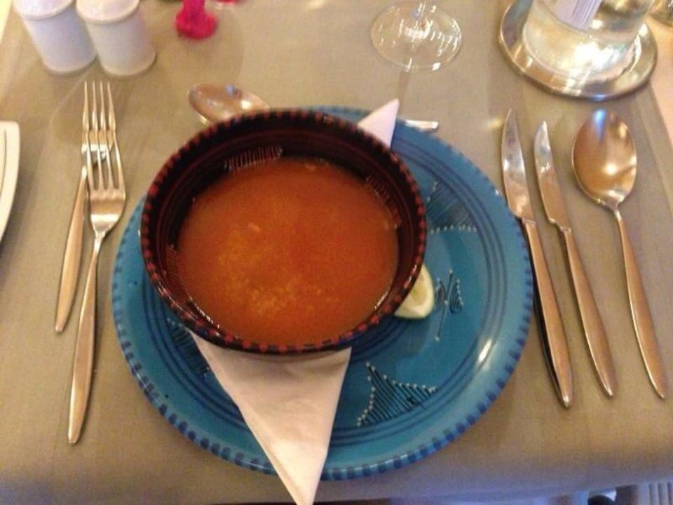 Tunesisches alaCarte, Suppe mit Ei Iberostar Selection Royal El Mansour