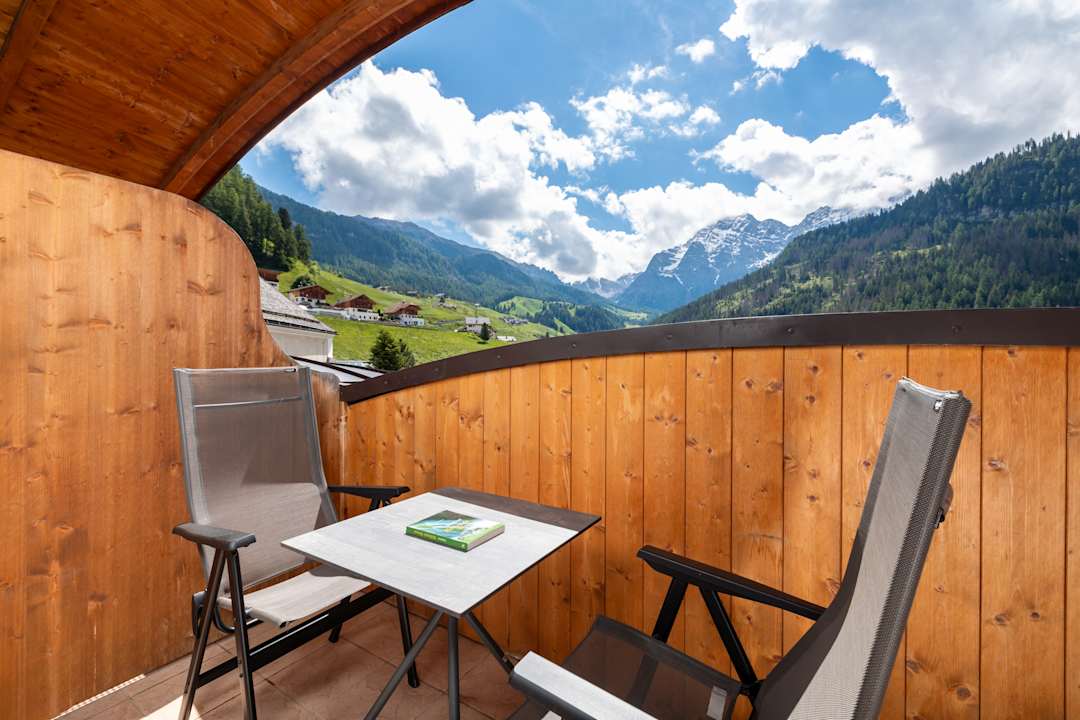Ausblick Hotel Alpenrose Dolomites