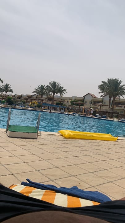 Pool Golden Beach Resort