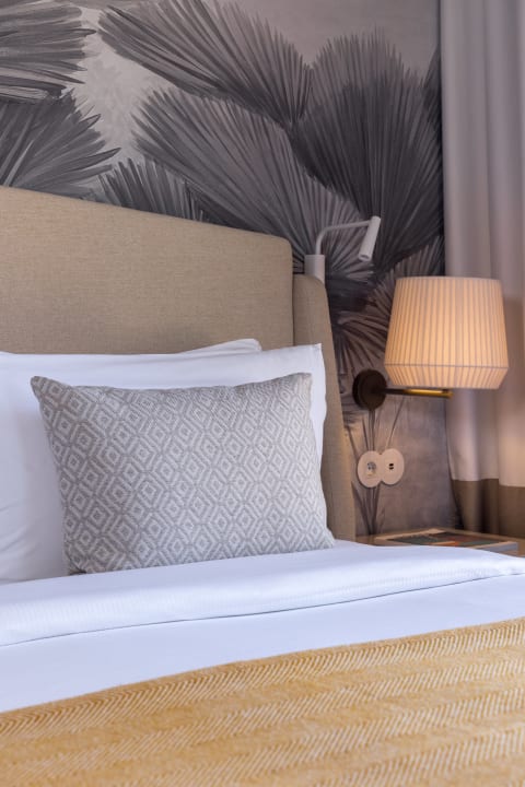 Zimmer Domes Lake Algarve, Autograph Collection