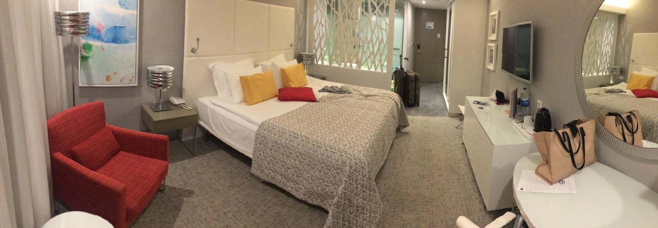Zimmerausstattung The Sense Deluxe Hotel