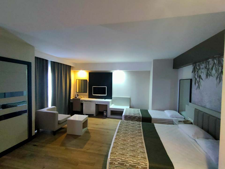 Zimmer Seaden Sea World Resort & Spa