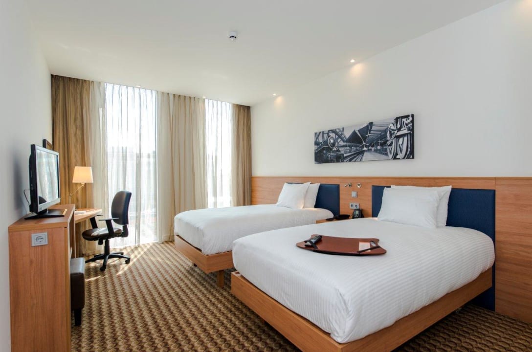 Zimmer Hampton by Hilton Amsterdam / Arena Boulevard