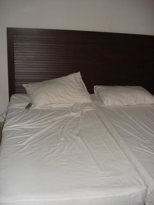 Bett Jaz Mirabel Park & Club