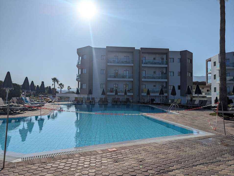 Außenansicht allsun Hotel Carolina Mare