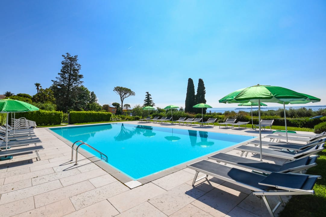 Pool Hotel Residence Corte Ferrari