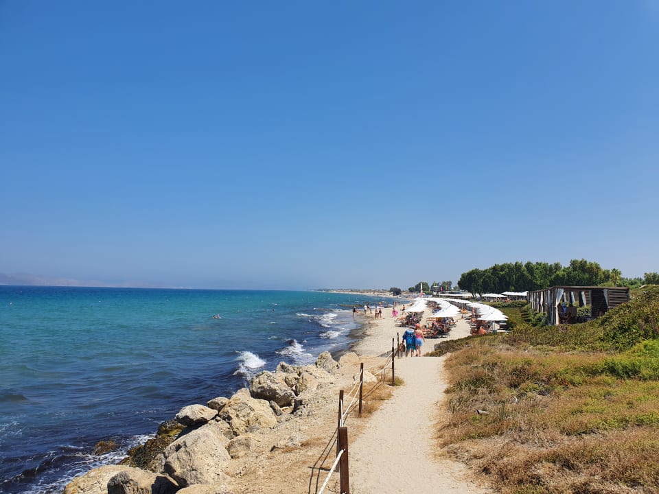 Strand Neptune Luxury Resort