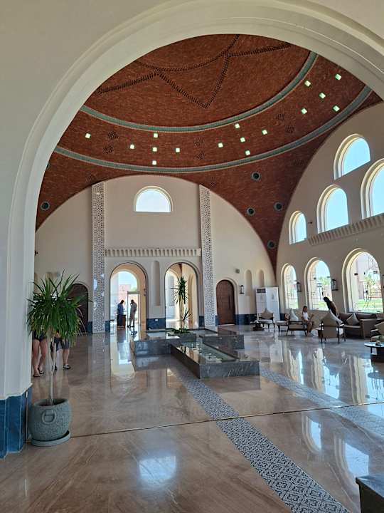 Lobby Diamond Beach by Pearl Resort