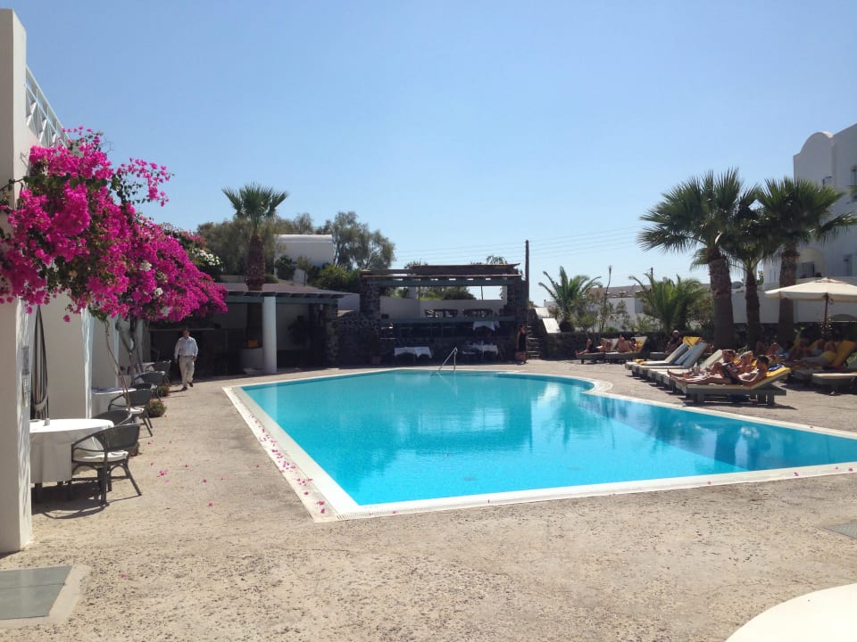 Mainpool Santorini Kastelli Resort