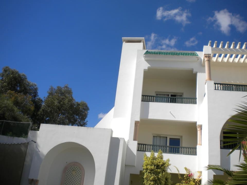 Vom Pool aus gesehen Hotel Royal Nozha