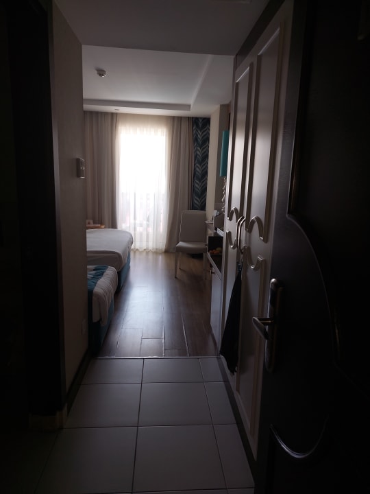 Zimmer Dream World Resort & Spa