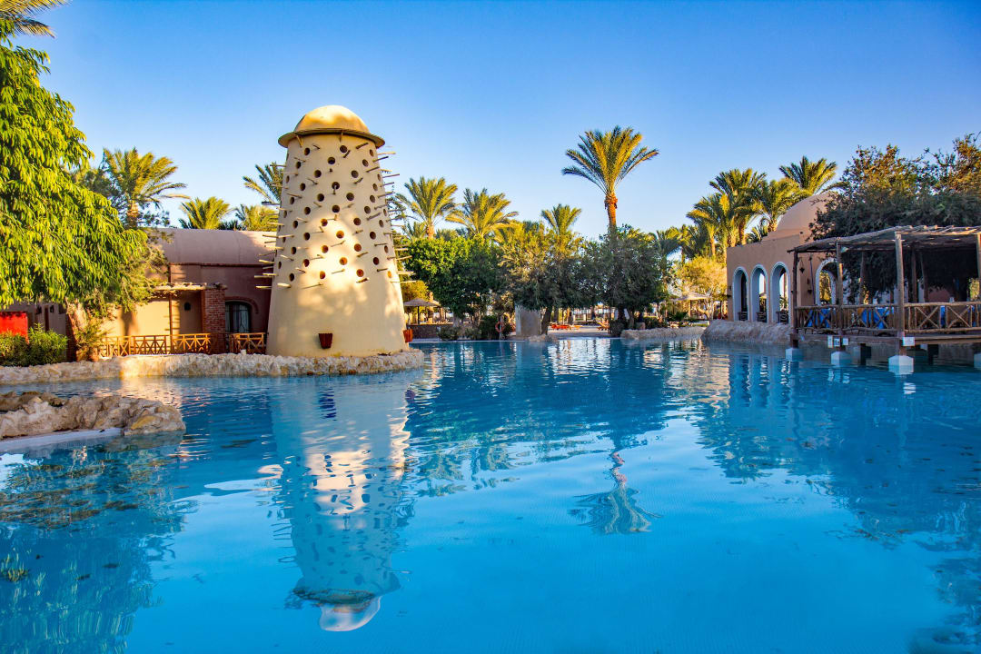 Pool Makadi Palace